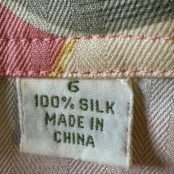 Vintage Tommy Bahama 100% Silk Size 6 Pink Hibiscus Tropical Print Wrap Skirt - Picture 6 of 6